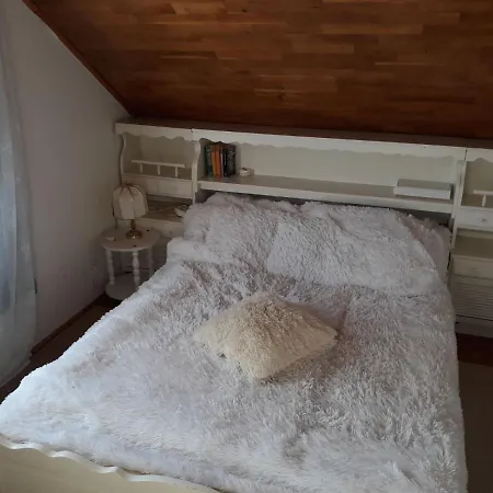 Somlyay's Summer House Balatonalmadi
