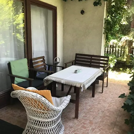 דירה Somlyay's Summer House