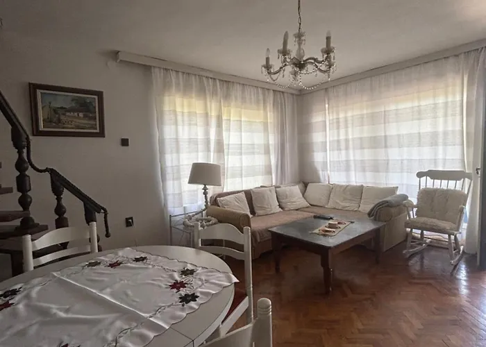 Somlyay's Summer House *