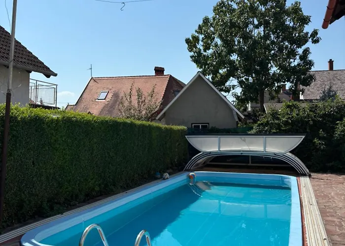 Appartement Somlyay's Summer House Balatonalmádi